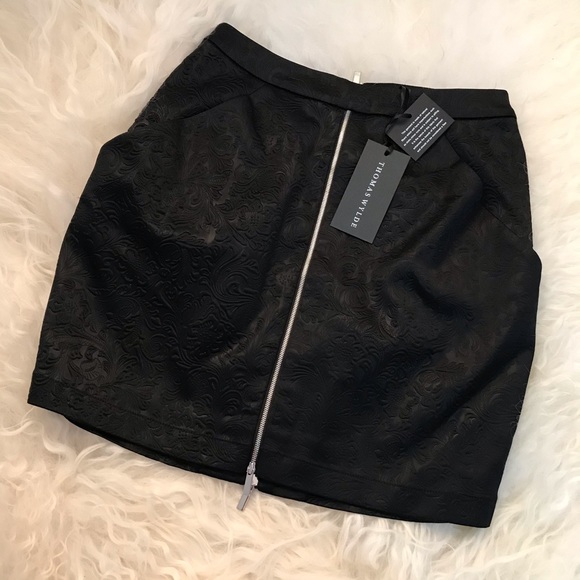 THOMAS WYLDE Jacquard Mini Skirt - Picture 2 of 8